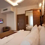 Pera Line Hotell