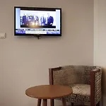 Pera Line Hotell 2*