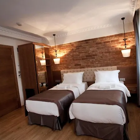 Pera Line 2* Istanbul