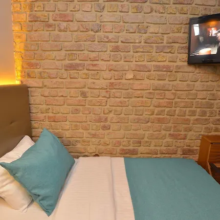 Pera Line 2* Istanbul