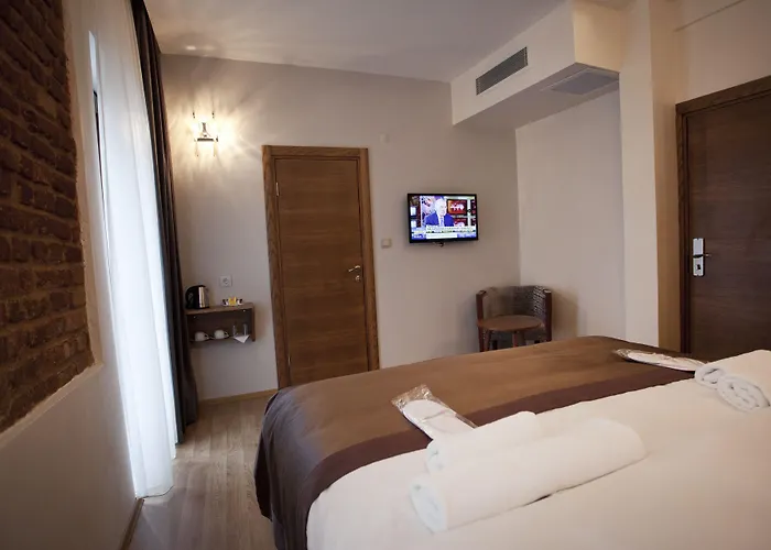 Pera Line 2* Provincia di Istanbul