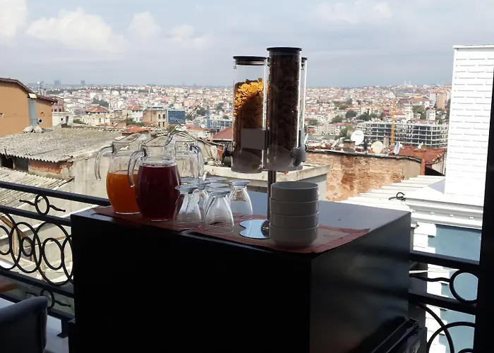 Pera Line 2* Istanbul