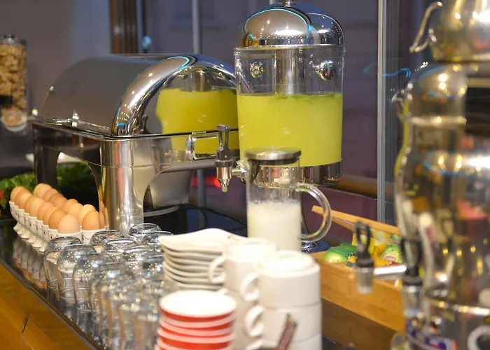 Pera Line 2* Provincia di Istanbul