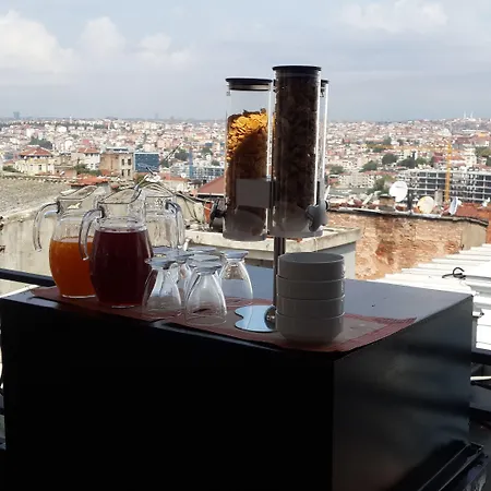 Pera Line 2* Istambul